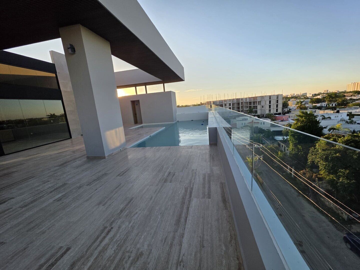 Arvum Luxury - Campaña 7 (imagen 4 de 20) | briq.mx