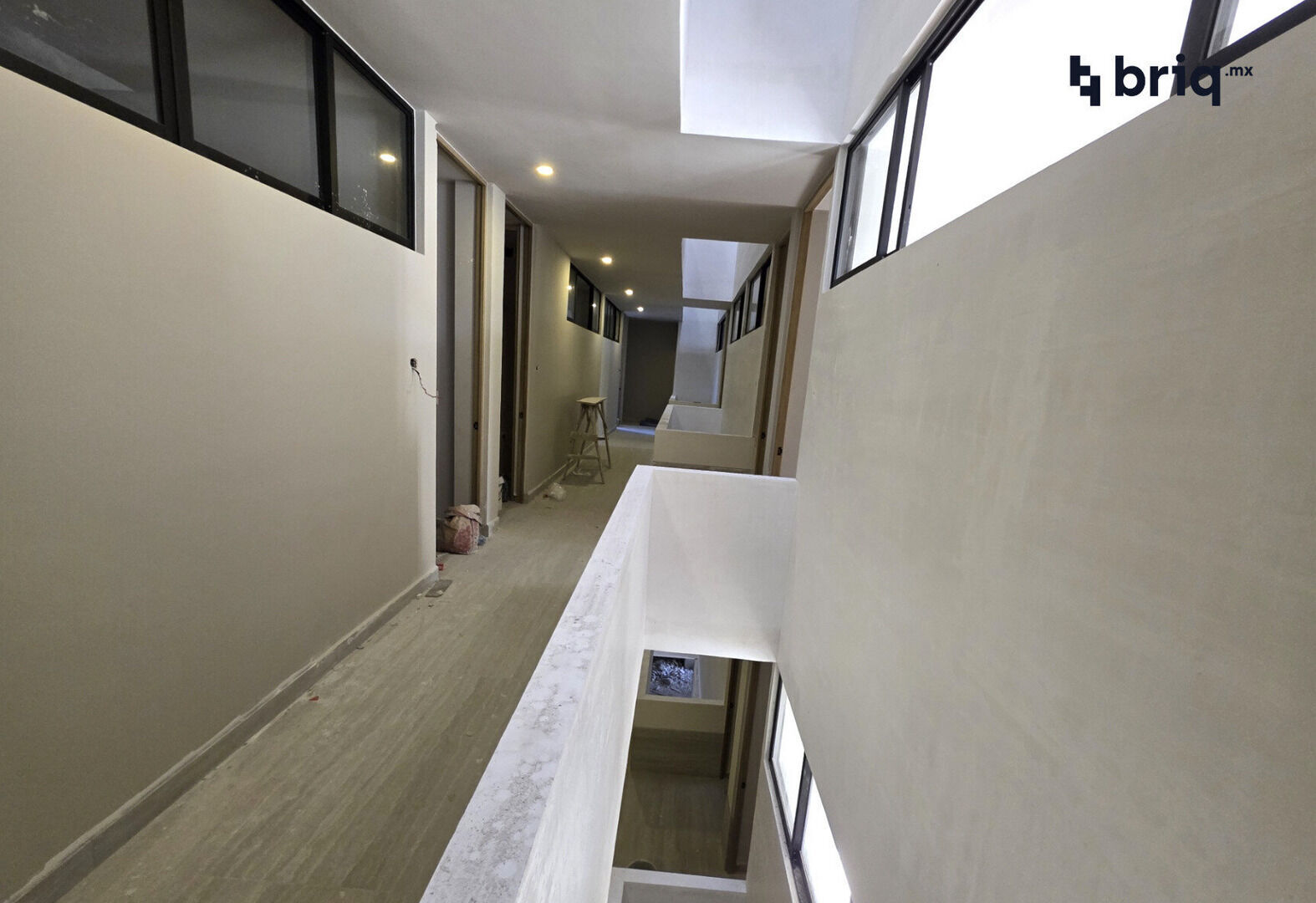 Arvum Luxury - Campaña 8 (imagen 6 de 17) | briq.mx